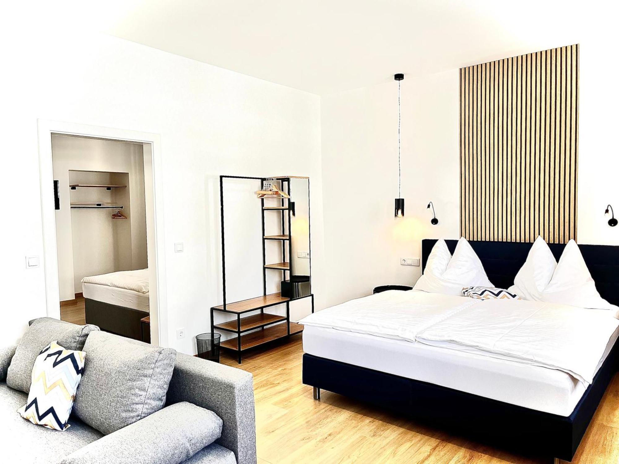 Hotel Zum Goldenen Hirschen 프레이스타드트 외부 사진
